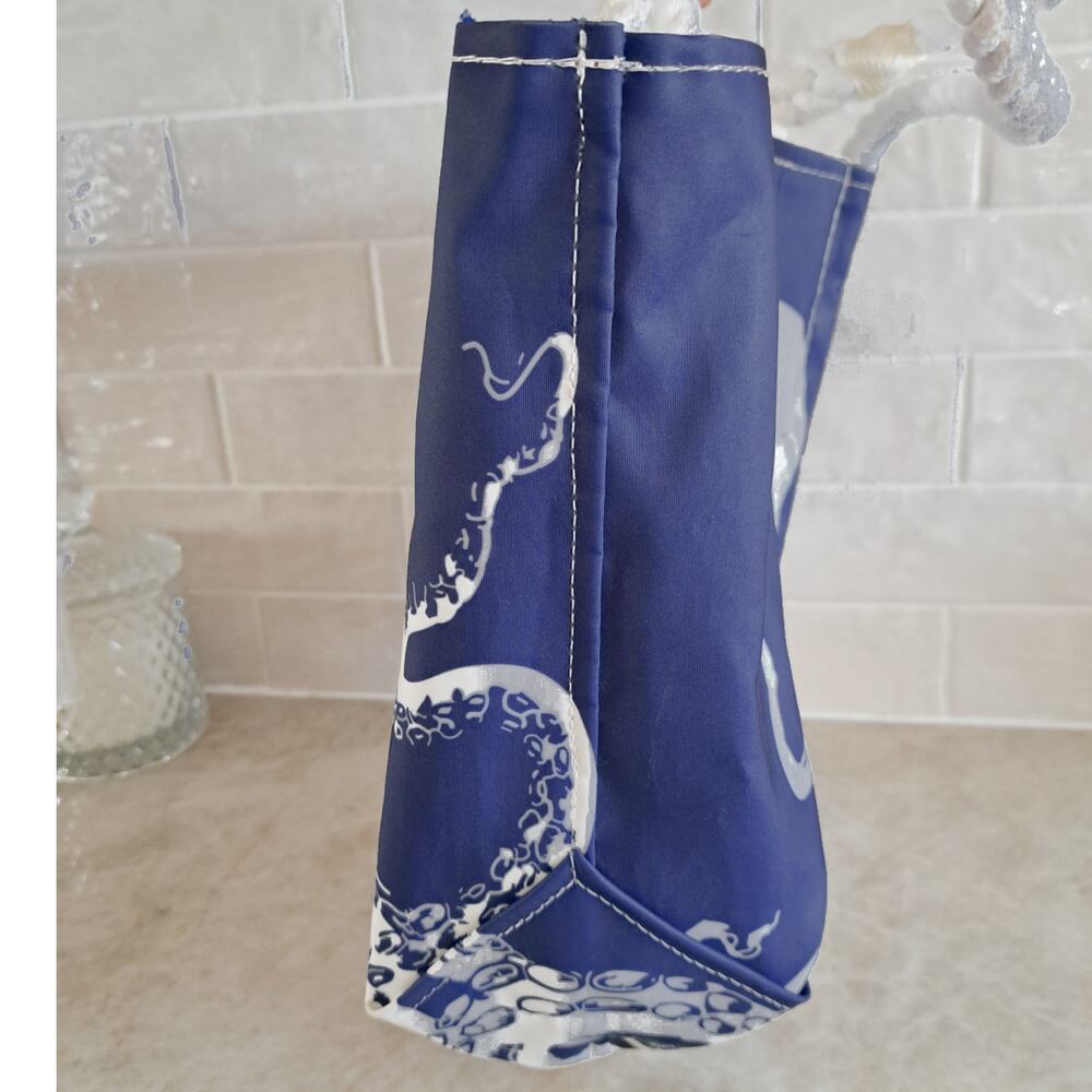 SEA BAGS Maine White on Navy Octopus Handbag Tote Sail Cloth Coastal Beachy - Picture 4 of 9